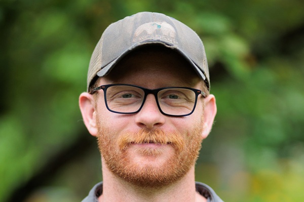 Rachel Stark headshot